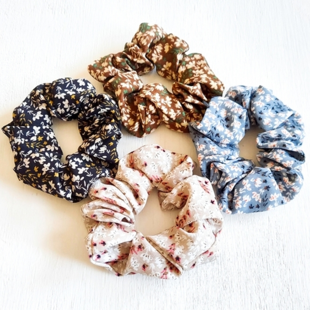 4-Pack Ditsy Floral Scrunchies